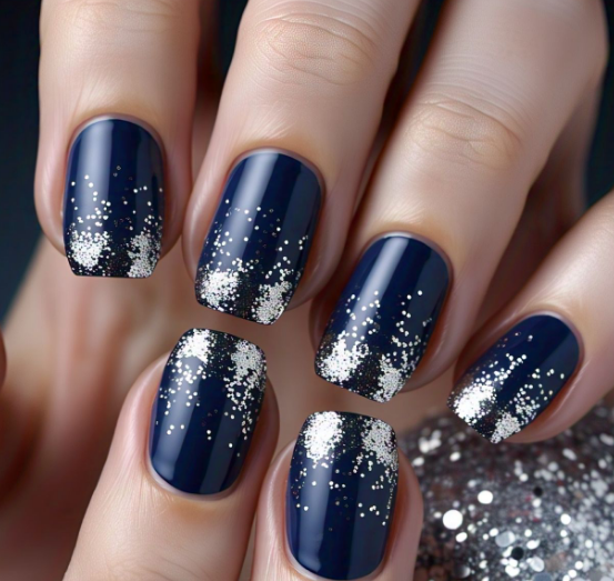 Dreamy Blue Short Nails