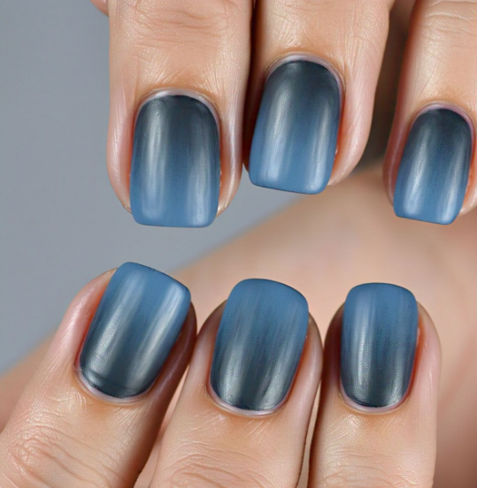 Dreamy Blue Short Nails