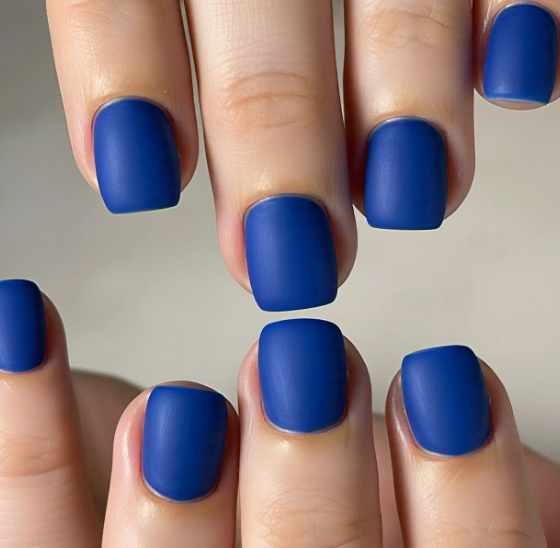 Dreamy Blue Short Nails