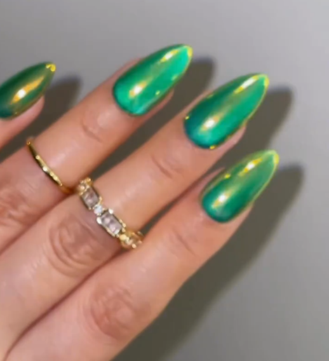 green cat eye nail designs