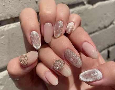 pink cat eye nail designs