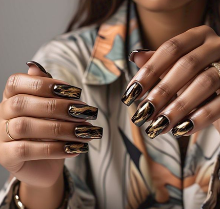 gold & brown nails
