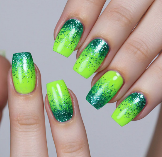 green neon nails