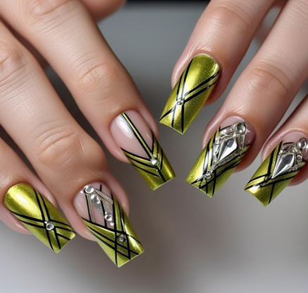 green french tip nails