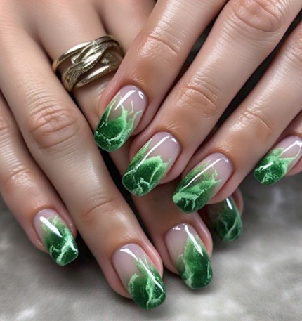 green french tip nails