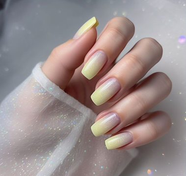 light & pale yellow nails