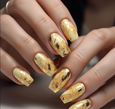light & pale yellow nails