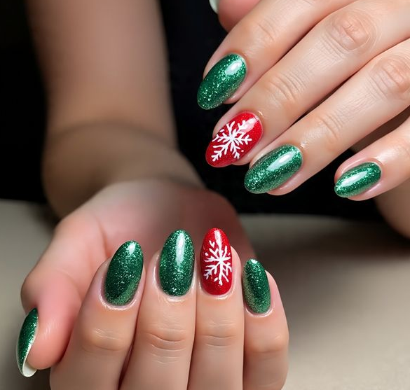 red & green christmas nails