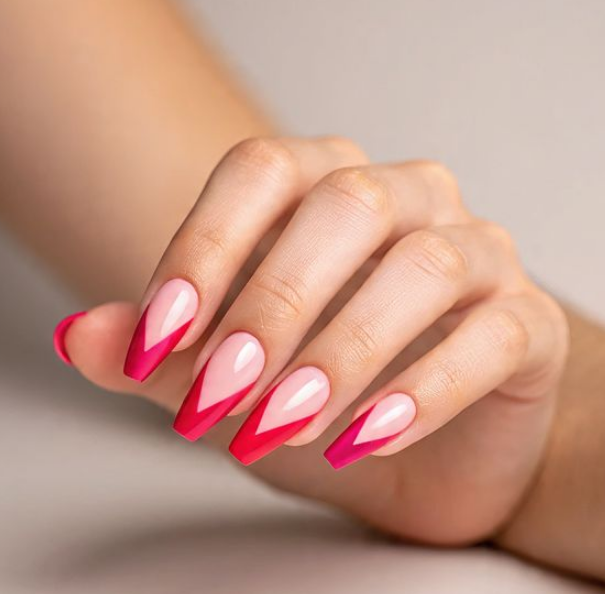 red and pink nails