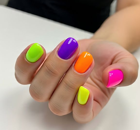 beach nails