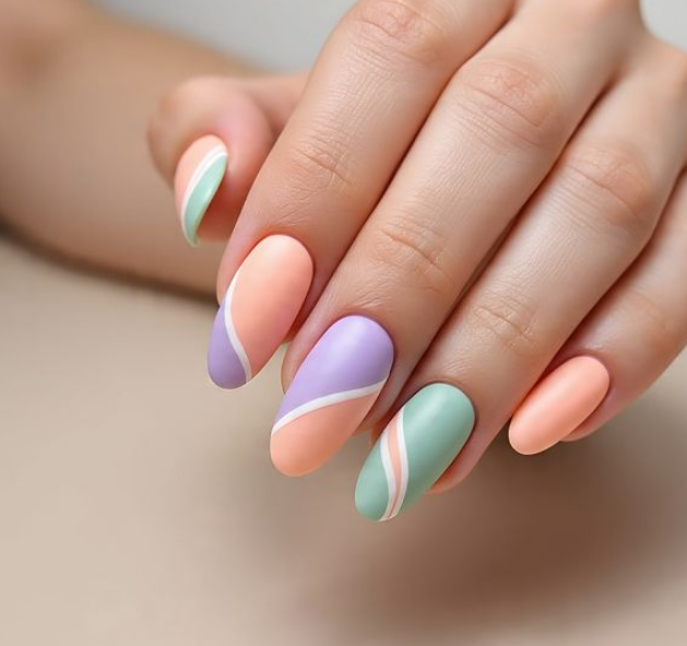swirl art nails