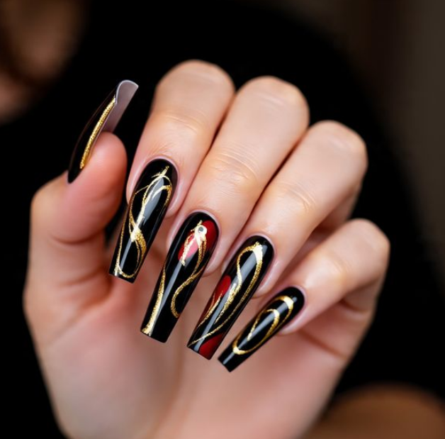 nail design with swirls