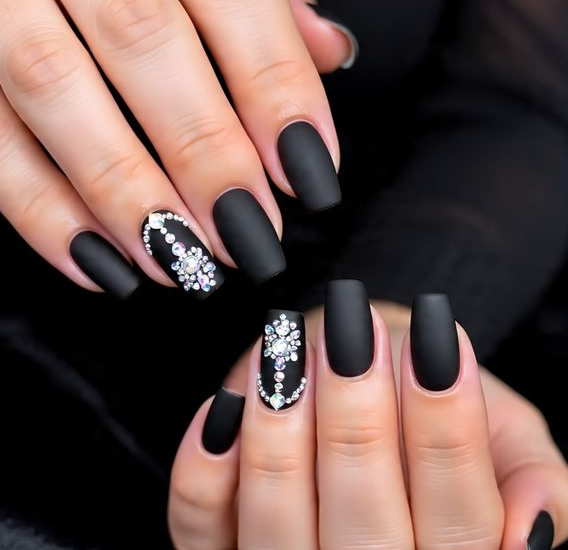 new year's eve nails
