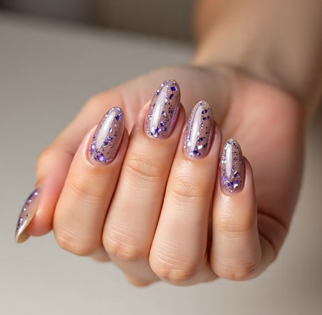 light purple nails with design