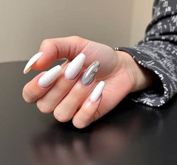 white marble nails