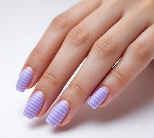 light purple nails with design