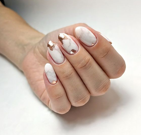 marble rose gold nails