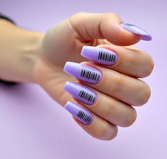 light purple nails with design