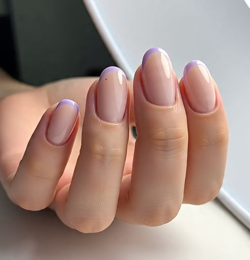 light purple nails with design