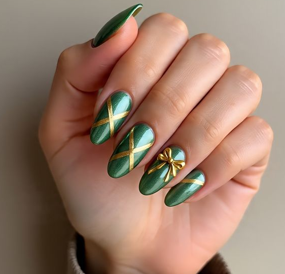 green and gold christmas nails