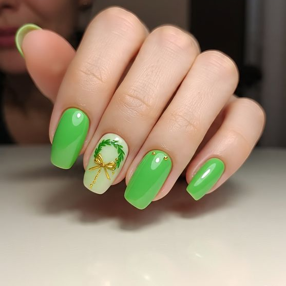 green and gold christmas nails