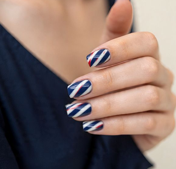 blue christmas nails