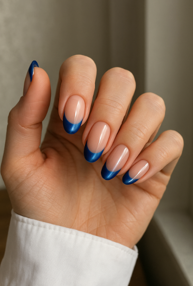 blue cat eye nails