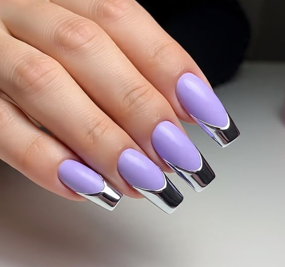 purple chrome nails