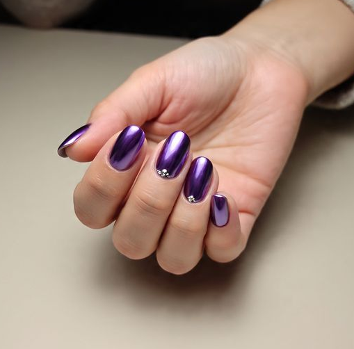 purple chrome nails