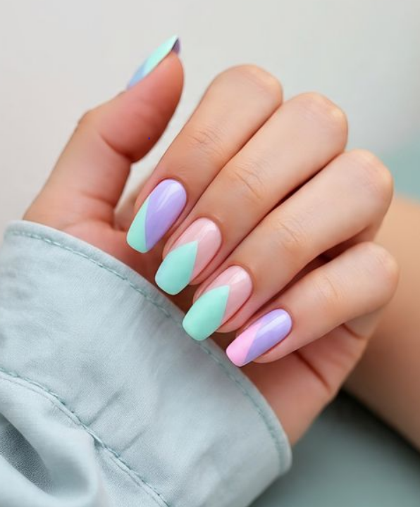 Triangle Nails