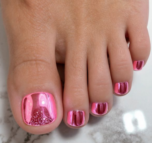chrome toe nails