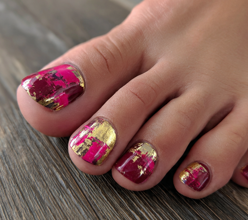 maroon toe nails