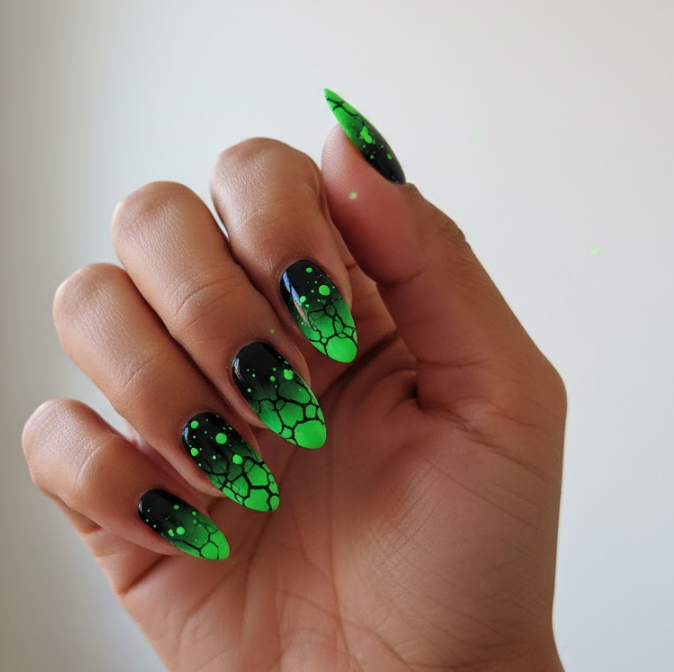 black ombre nails
