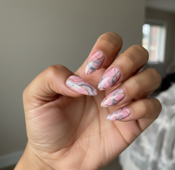 pink and grey nails