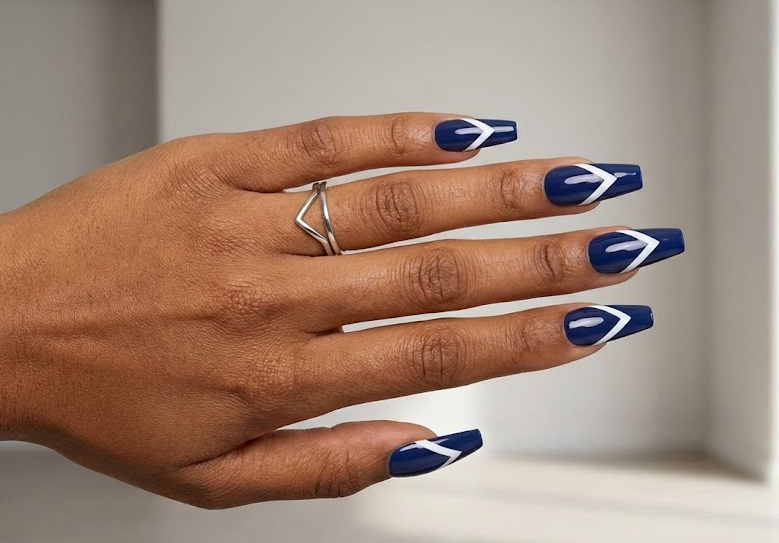 white and blue nails