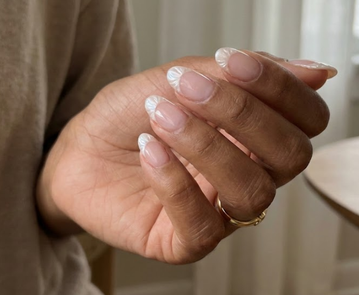 beach wedding nails