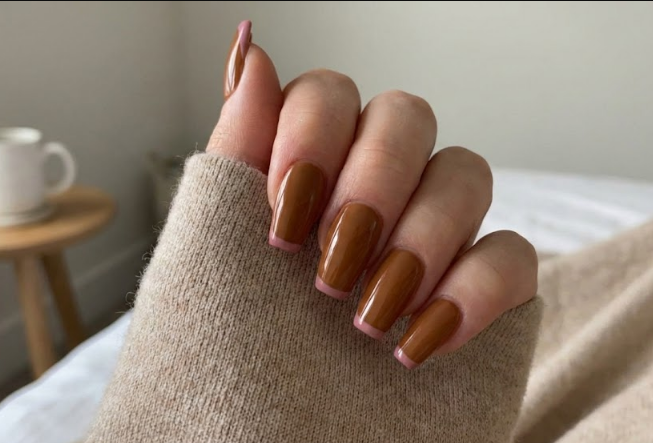 pink and brown nails