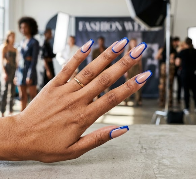 outline nails