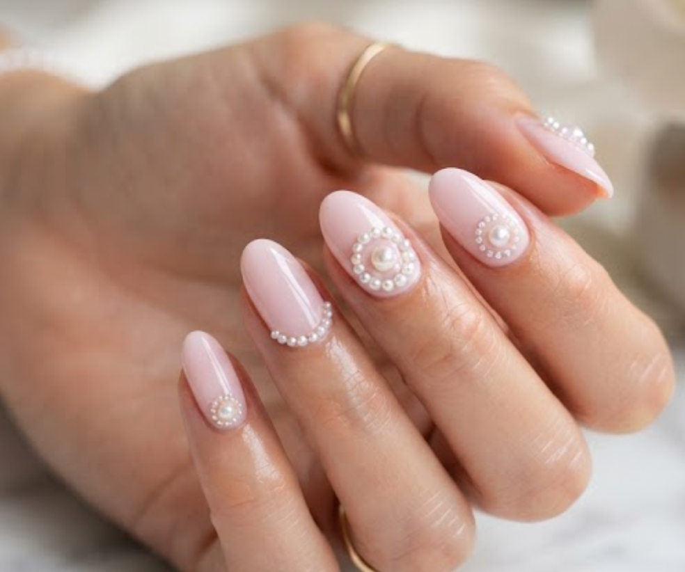 Circle Nail Designs